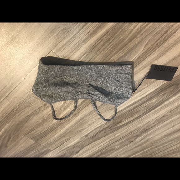 Grey sports bra super comfy comes in XS/S & M/L - Picture 5 of 6